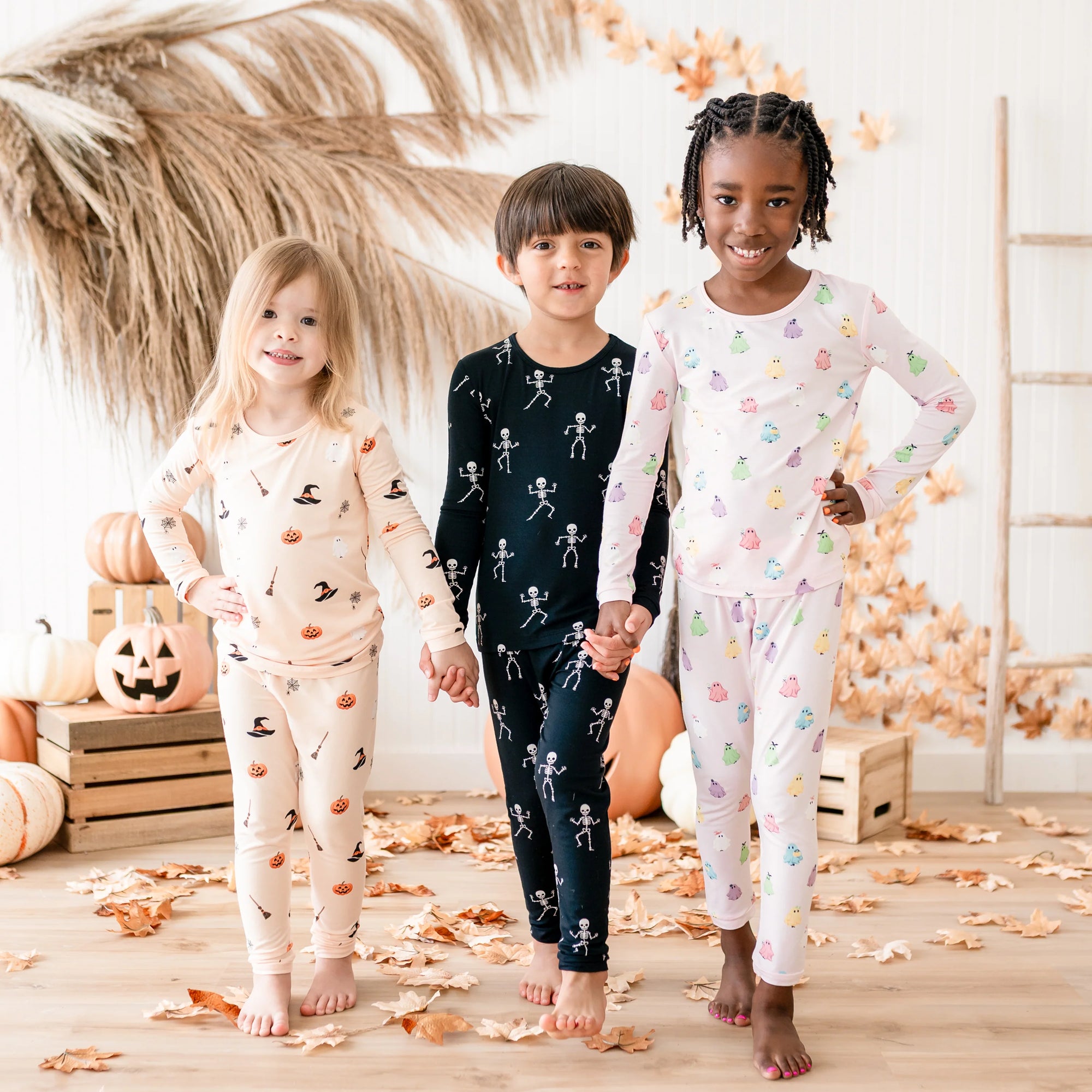 Long Sleeve Pajamas in Pastel Ghost